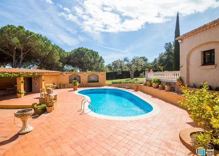 Violeta En Mas Nou * Castell-Platja d'Aro